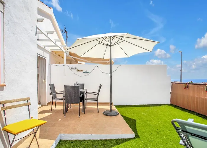 Beautiful House With Pool